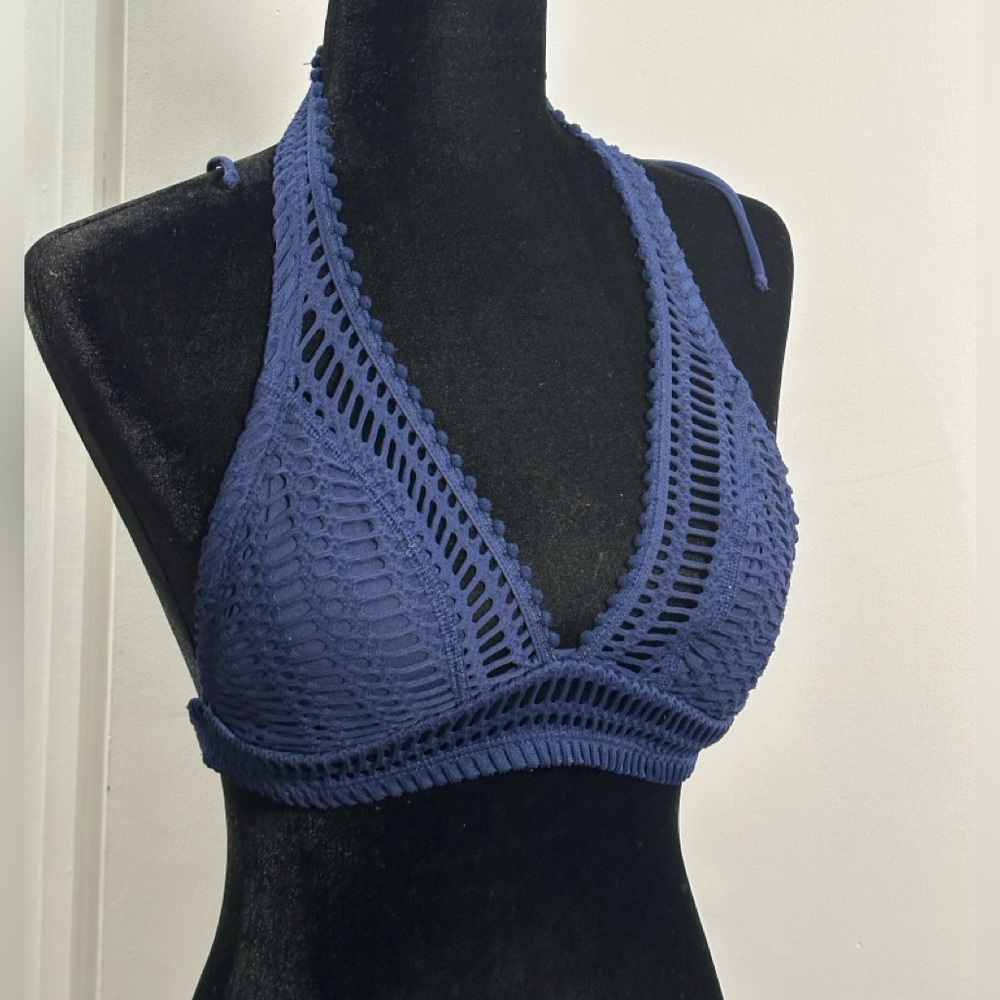 NWT Robin Piccone Sophia XS Crochet Bikini Swim Top 111382
